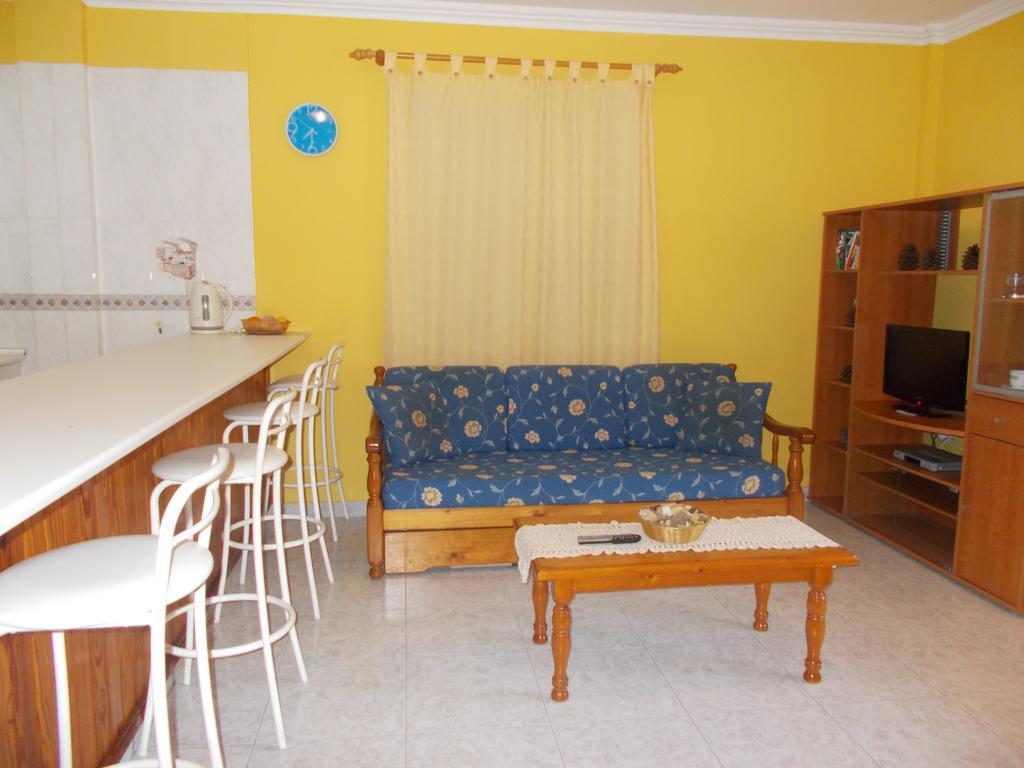 Apartamentos La Banda Playa de Santiago  Bagian luar foto